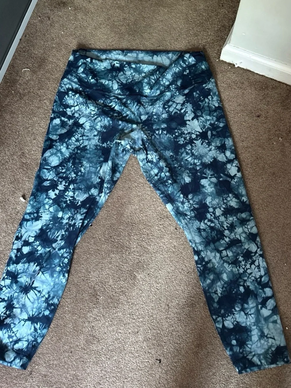 lululemon athletica Navy and Light Blue Tie-Dye Leggings